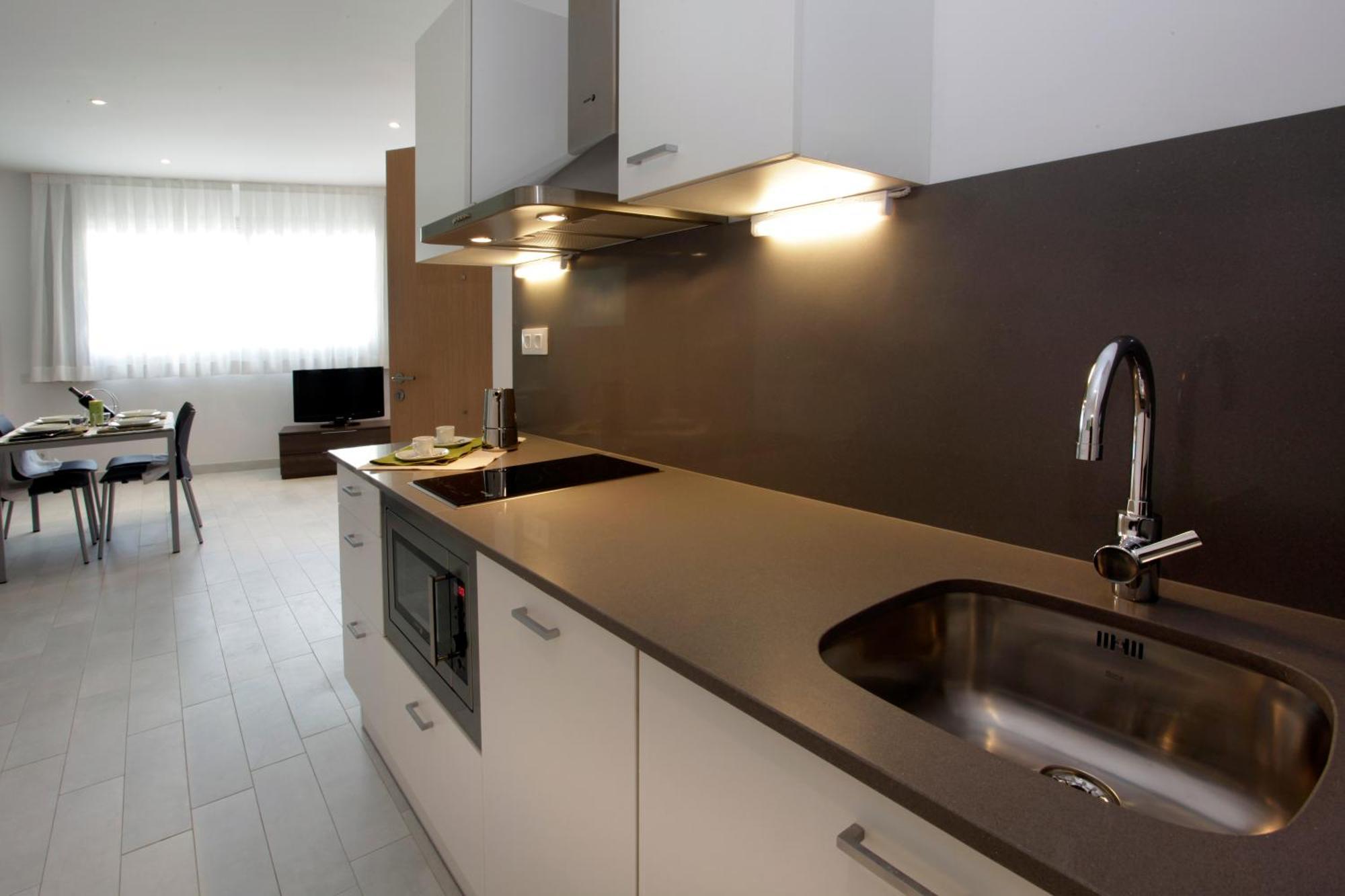 ברצלונה Fisa Rentals Les Corts Apartments מראה חיצוני תמונה